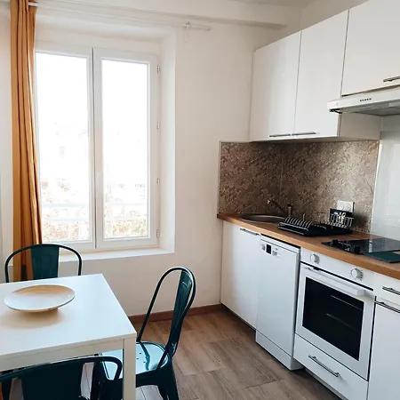 Deux Pieces Climatise Avec Splendide Vue Coeur Du Vieil شقة أنتيب