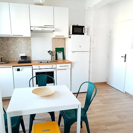 Deux Pieces Climatise Avec Splendide Vue Coeur Du Vieil *