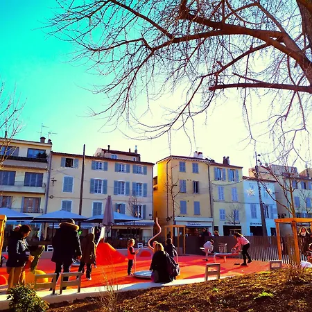 Deux Pieces Climatise Avec Splendide Vue Coeur Du Vieil Lejlighed *